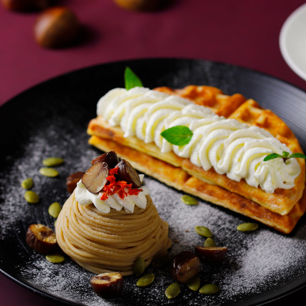 和栗のモンブランワッフル