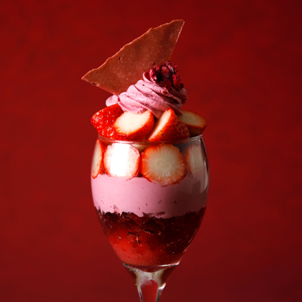 苺パフェ・ベリー